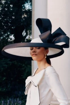 Mirage Picture Hat -Lock & Co. Hatters MIRAGE PICTURE HAT LIFESTYLE SHOT 2