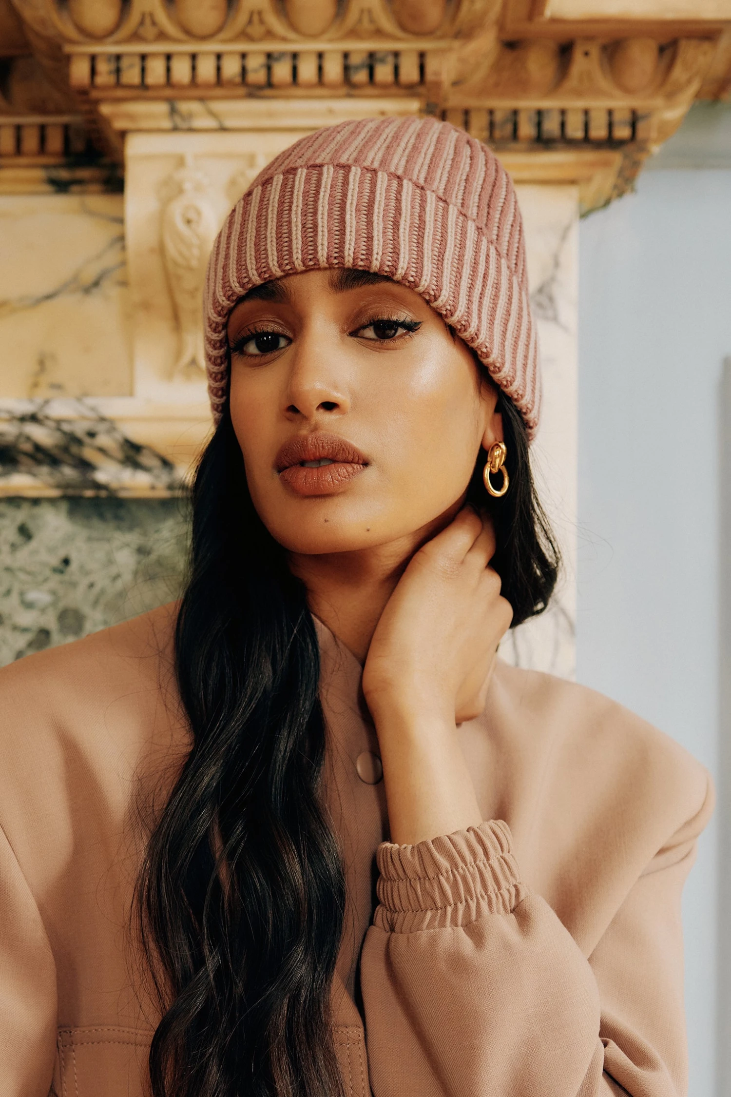 Two-Tone Cashmere Ski Beanie 1 Two-Tone Cashmere Ski Beanie